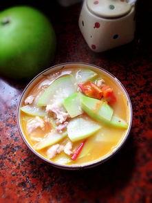 吃瓜怎样做汤吃,吃瓜也能做汤,清凉一夏的秘诀