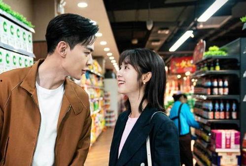 吃瓜男女博主小说,吃瓜男女博主背后的爱情谜案